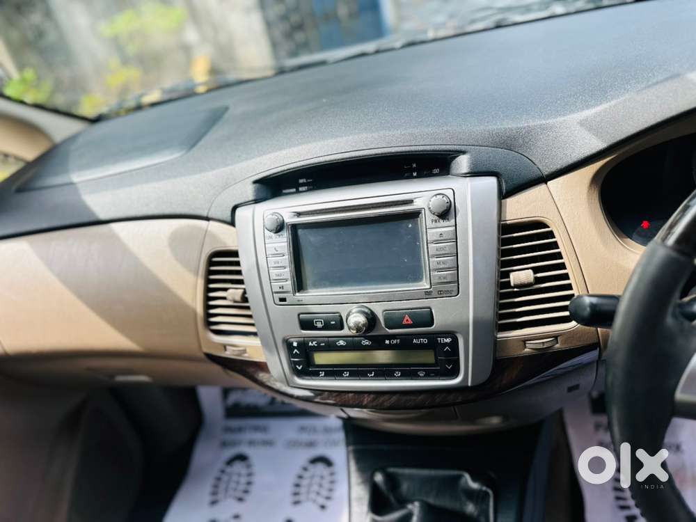 Toyota Innova Diesel 2015