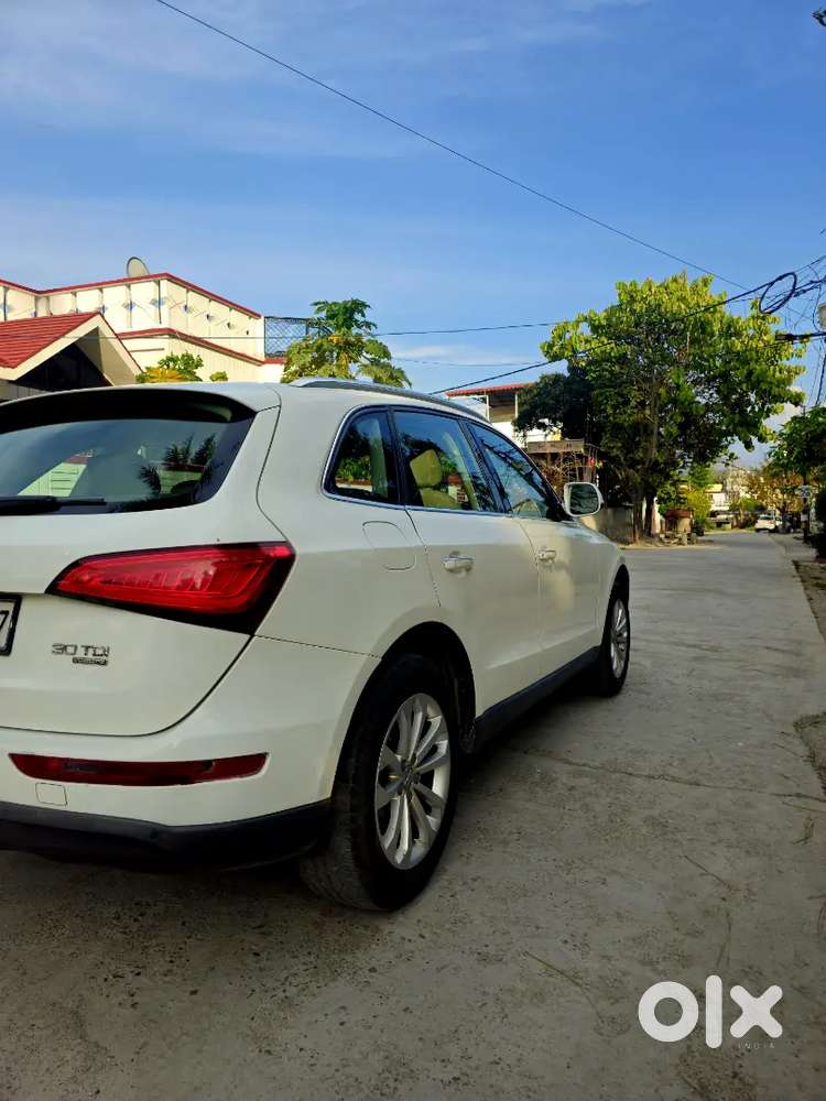 Audi Q5 2.0 30 Tdi