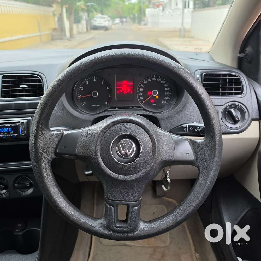 Volkswagen Polo Petrol Trendline 1.2l, 2011, Petrol