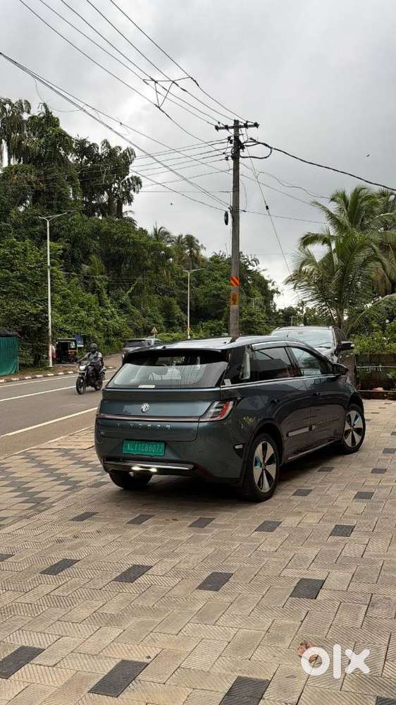 Mg Windsor Ev Essence, 2025, Electric