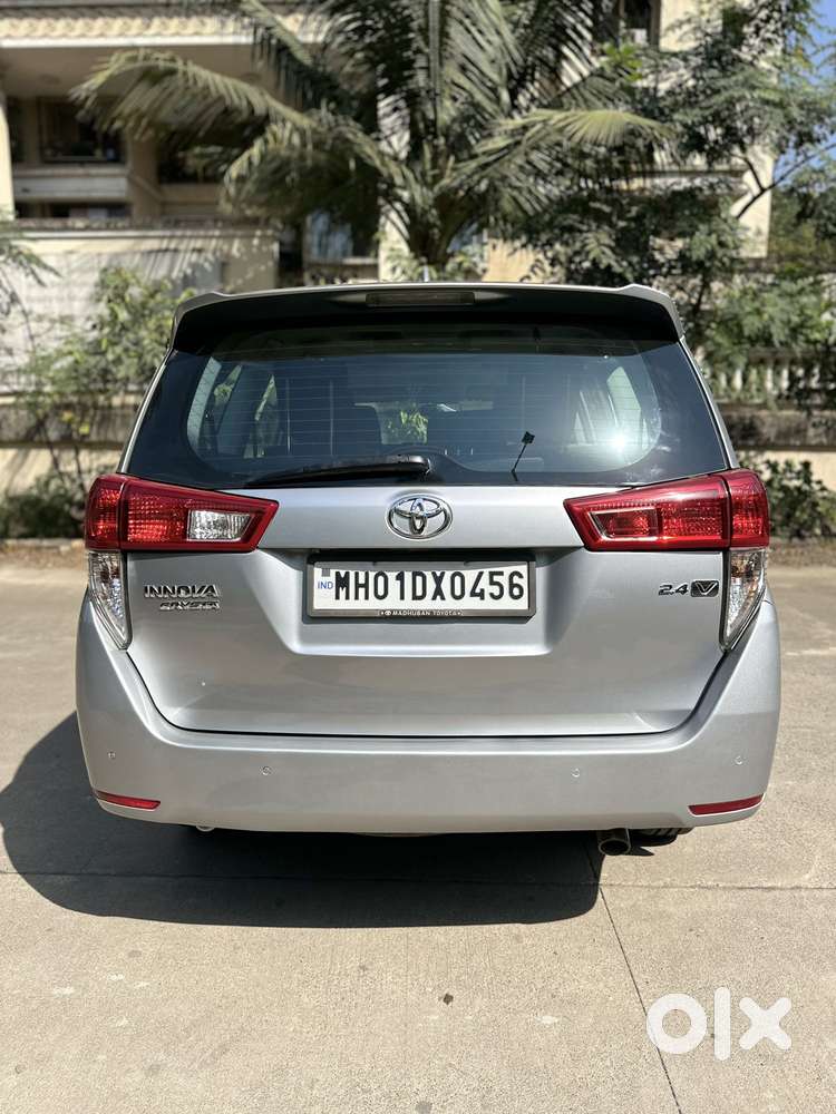 Toyota Innova Crysta