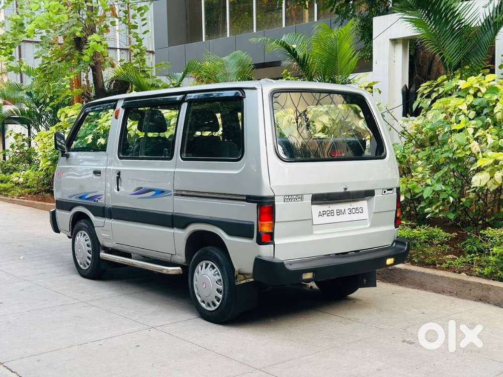 Maruti Suzuki Omni 8 Seater, 2010, Petrol