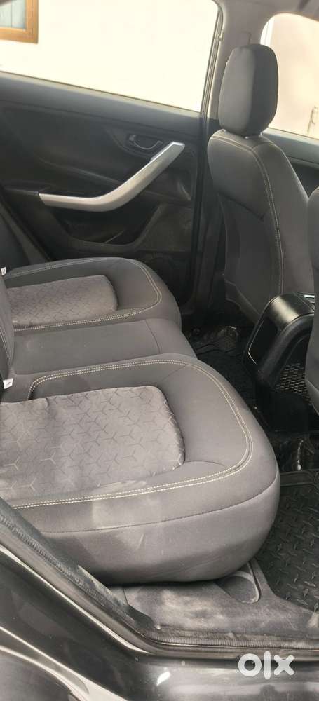 Tata Nexon 1.5 Revotorq Xm (s), 2022, Petrol