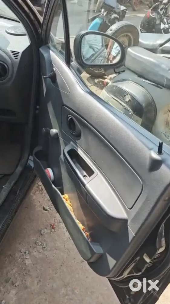 Spark 2029 Lpg+petrol Bhopal 1st Owner Gadi Me Koi Kaam Nahi Hai