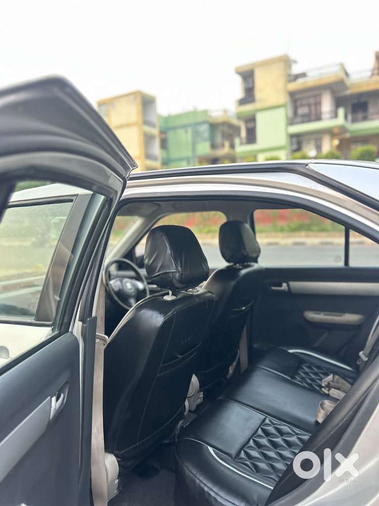 Maruti Suzuki Swift Dzire Zxi, 2011, Petrol