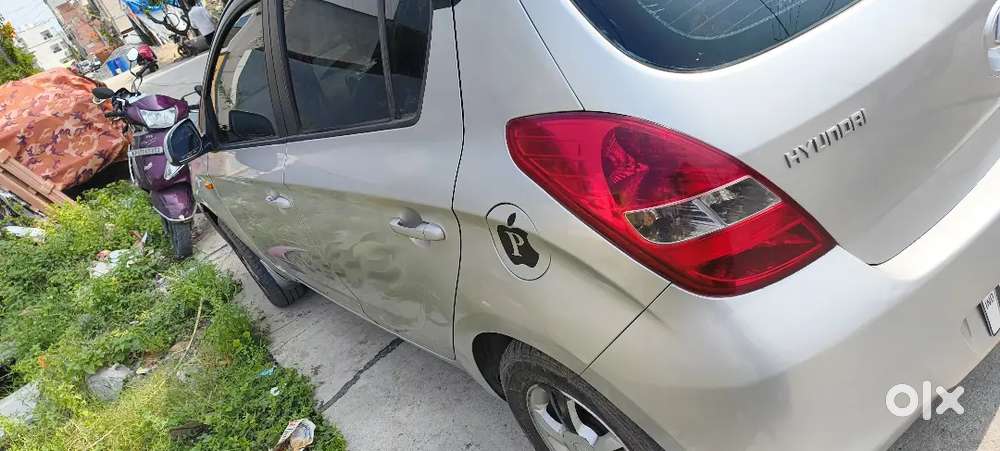 Hyundai I20 Asta Manual 2011