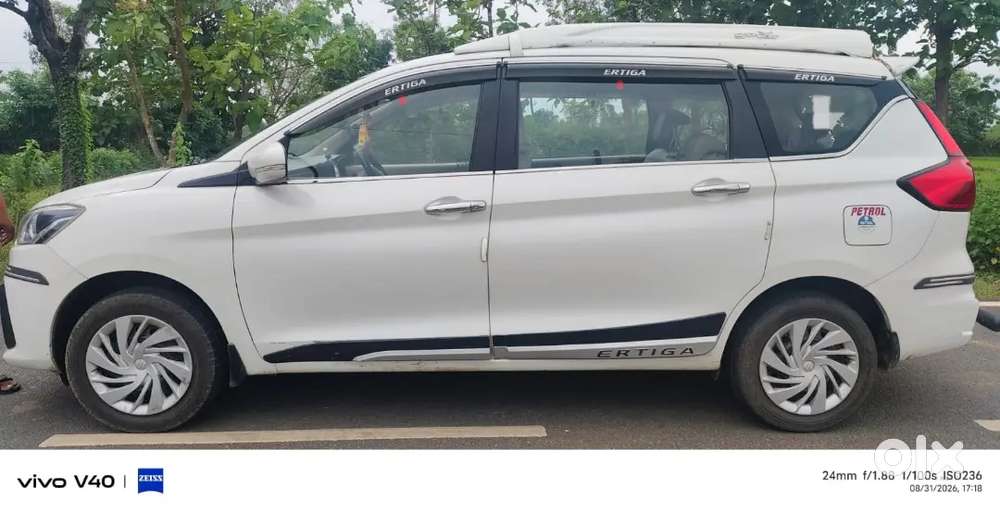 Maruti Suzuki Ertiga 2023 Petrol Well Maintained