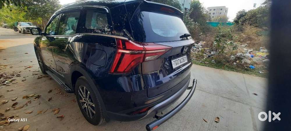 Mahindra Xuv700 2.0 Ax 7 Petrol Mt Str, 2025, Petrol