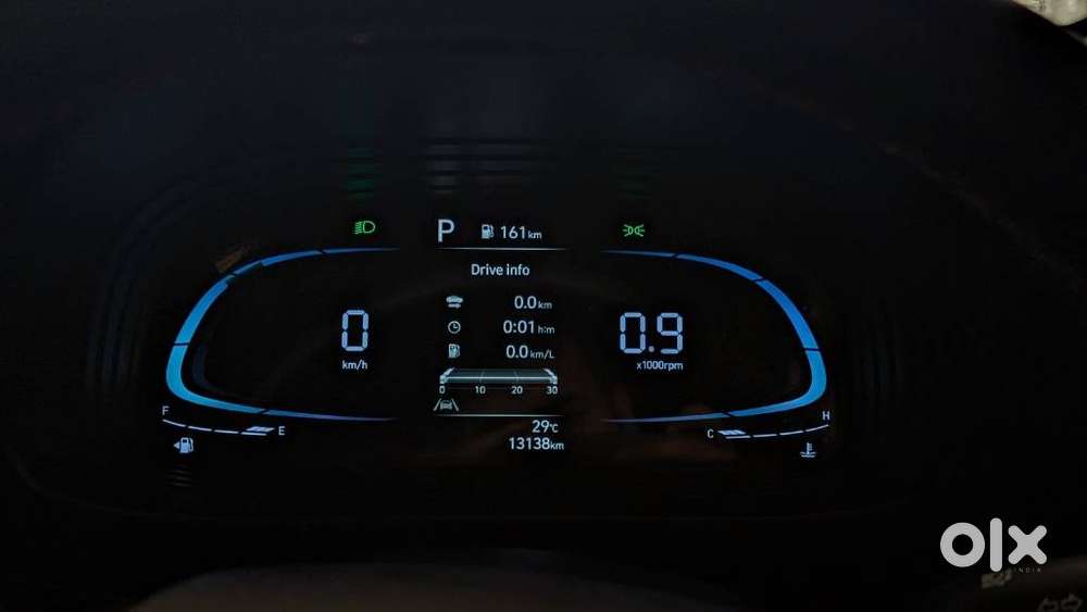 Hyundai Venue 1.0 Sx (o) Turbo Dct Dual Tone, 2024, Petrol