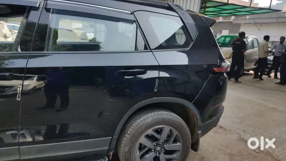 Tata Safari Dark Edition 2023 Diesel