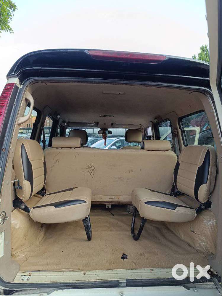 Mahindra Scorpio Vlx 2wd Bsiv, 2014, Diesel