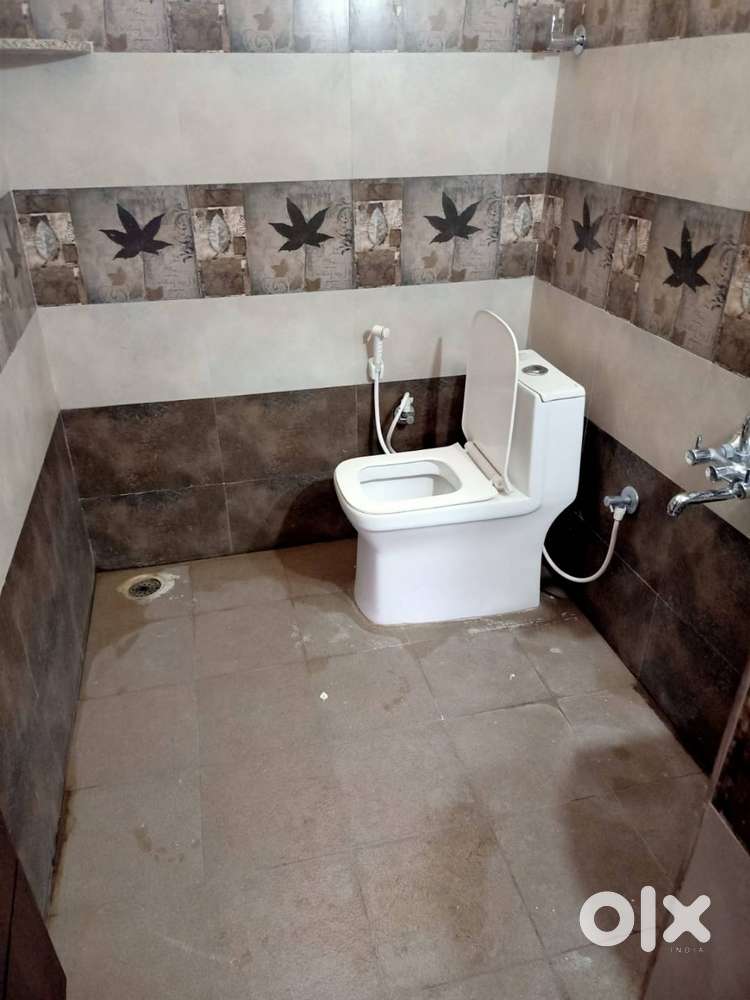 2BHK HOUSE FOR LEASE IN KRS ROAD NEAR JK TYRES