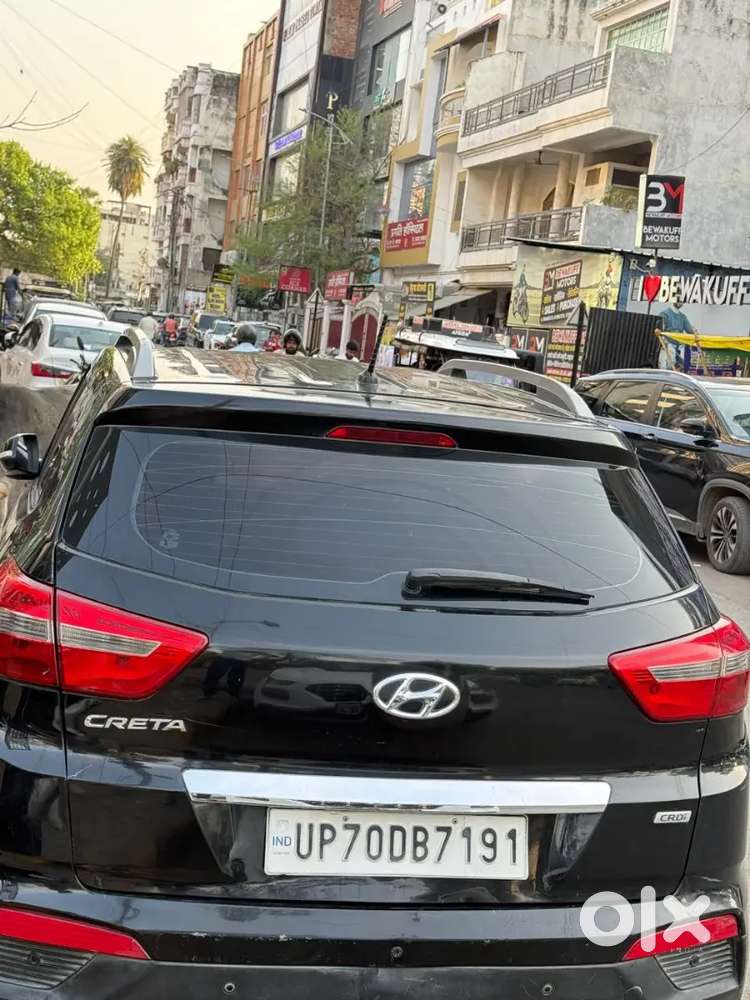 2015 November Modle Hai Good Condition Creta Top Model Fixed Rate