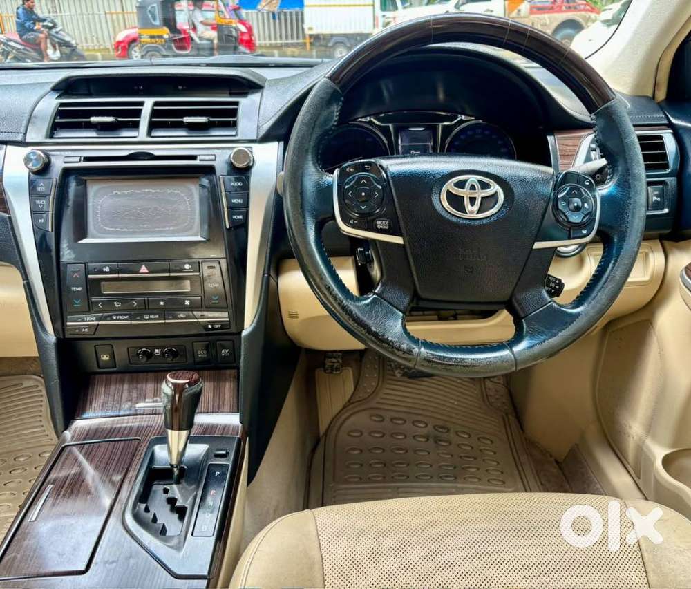 Toyota Camry Hybrid, 2015, Petrol