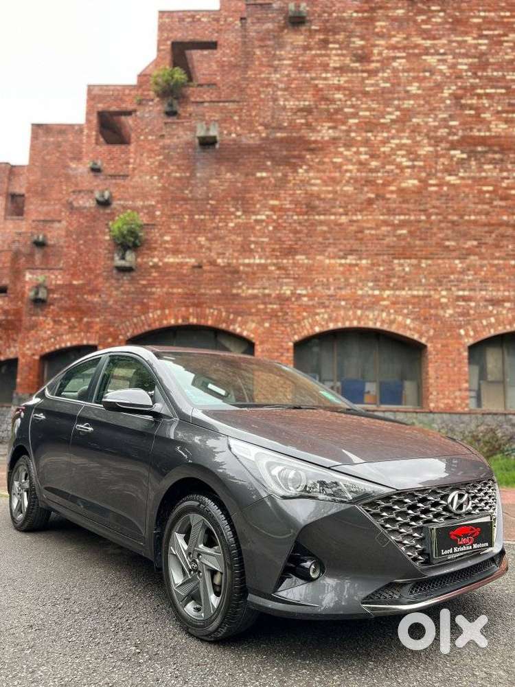 Hyundai Verna 1.5 Sx (o) Ivt, 2020, Petrol