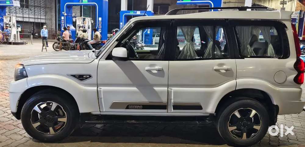 Mahindra Scorpio Classic 2023 Diesel 54000 Km Driven