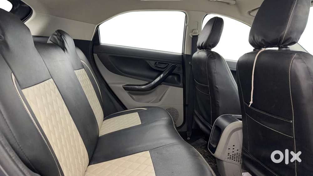 Tata Nexon 1.2 Revotron Xm, 2019, Cng & Hybrids