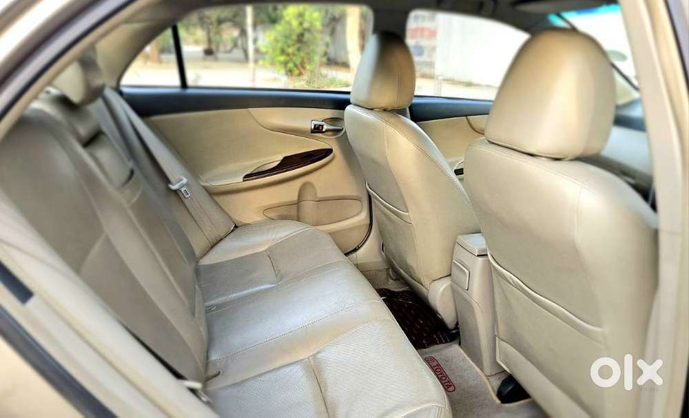 Toyota Corolla Altis Vl, 2011, Petrol