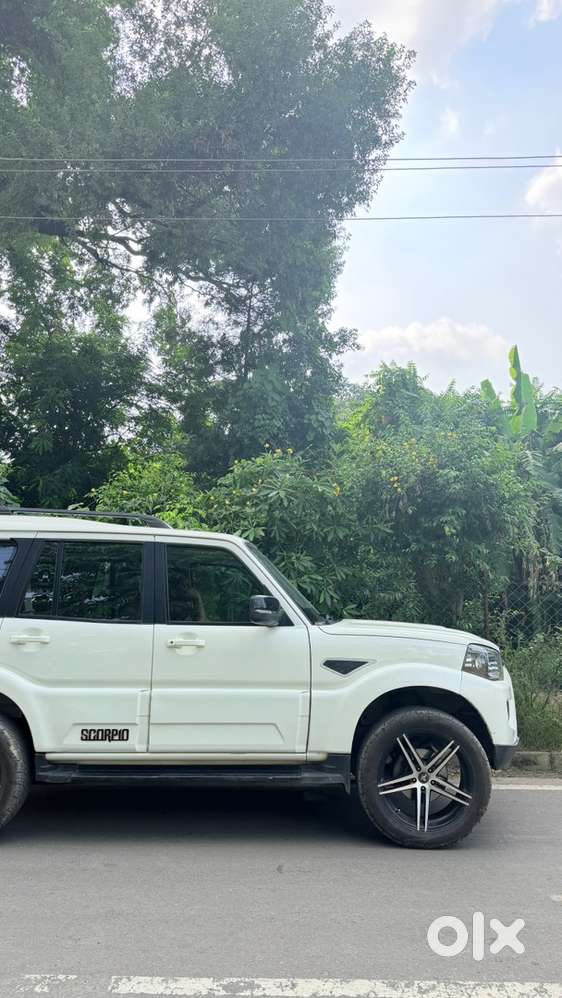 Mahindra Scorpio Classic 2019
