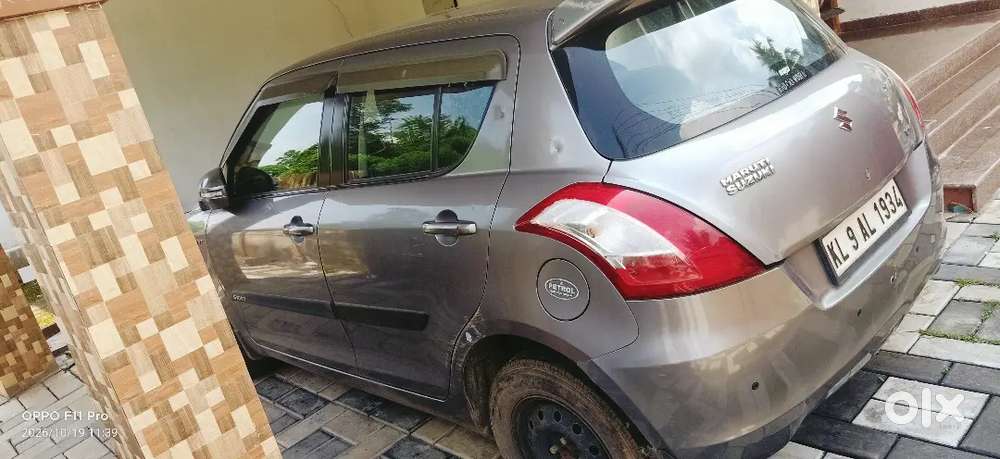 Maruti Suzuki Swift 1.2 Vxi 2016