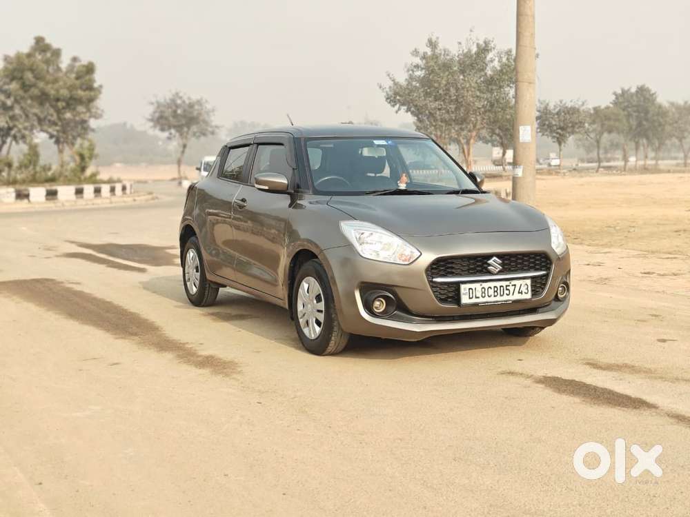 Maruti Suzuki Swift Vxi + Manual, 2022, Petrol