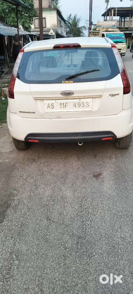 Ford Figo Petrol 2012 Year