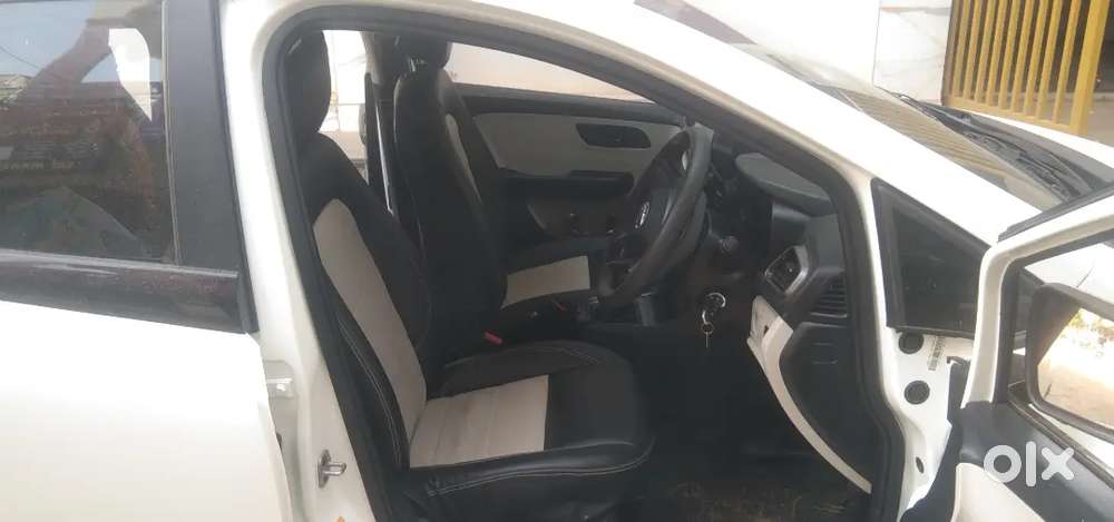 Tata Altroz 2023 Petrol 19000 Km Driven