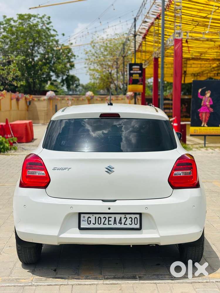 Maruti Suzuki Swift 1.2 Vxi (o), 2023, Cng & Hybrids
