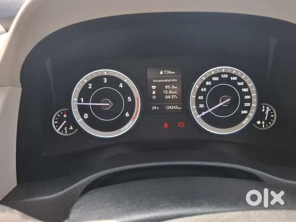 *creta 1.5 Ex Mt * 
  
Registration:1/2022
Manufacturing:11/2021
Km Dr