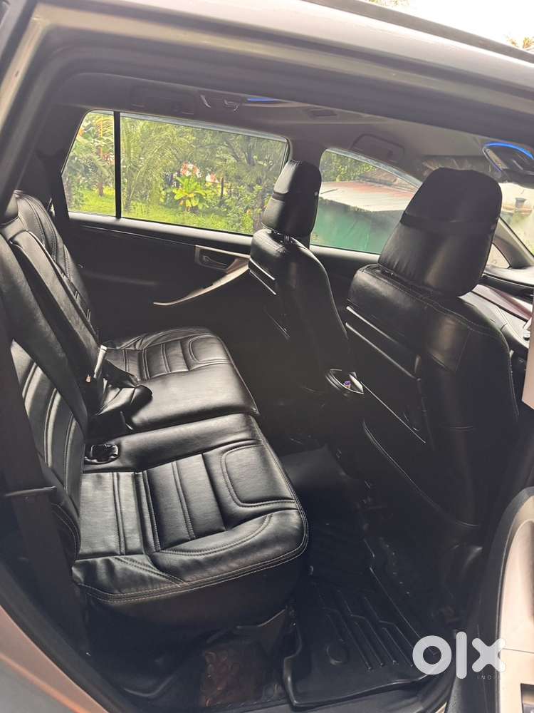 Toyota Innova Crysta 2016 Diesel Manual