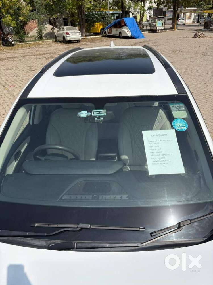Mahindra Xuv700 2.2 Ax 5 Diesel At Str, 2022, Diesel