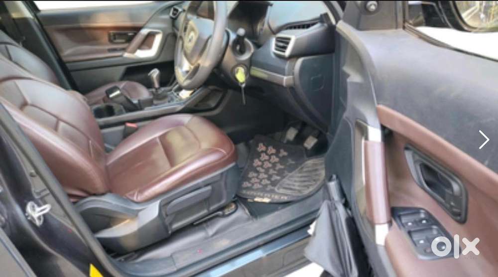 Tata Harrier Deisel Own Car No Dealer With Company Service Record