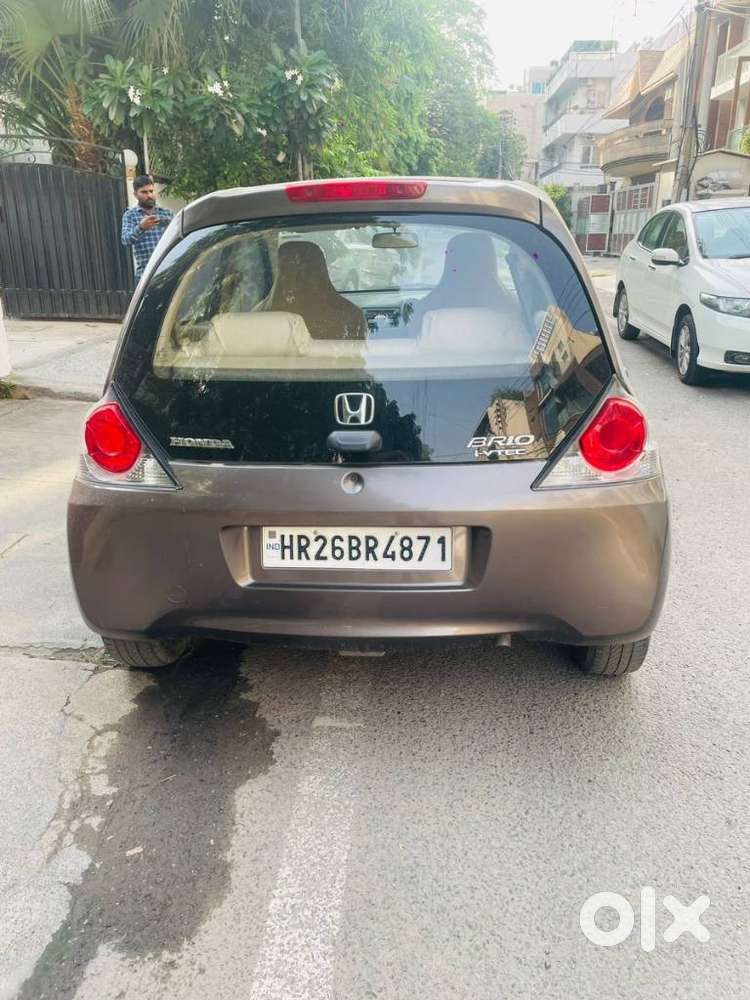 Honda Brio V Mt, 2012, Petrol