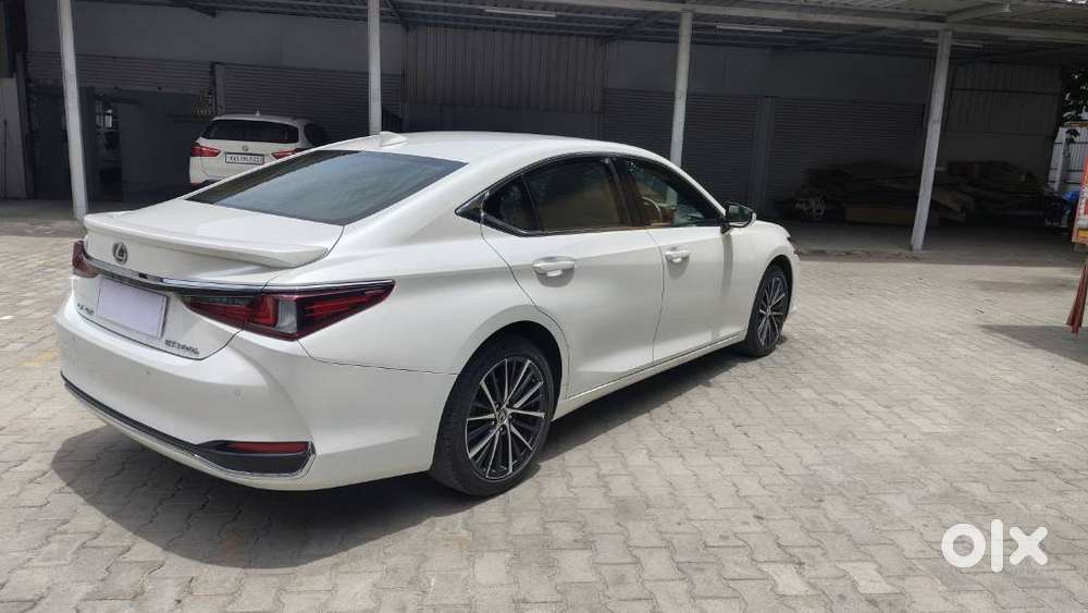Lexus Es 300h, 2024, Petrol