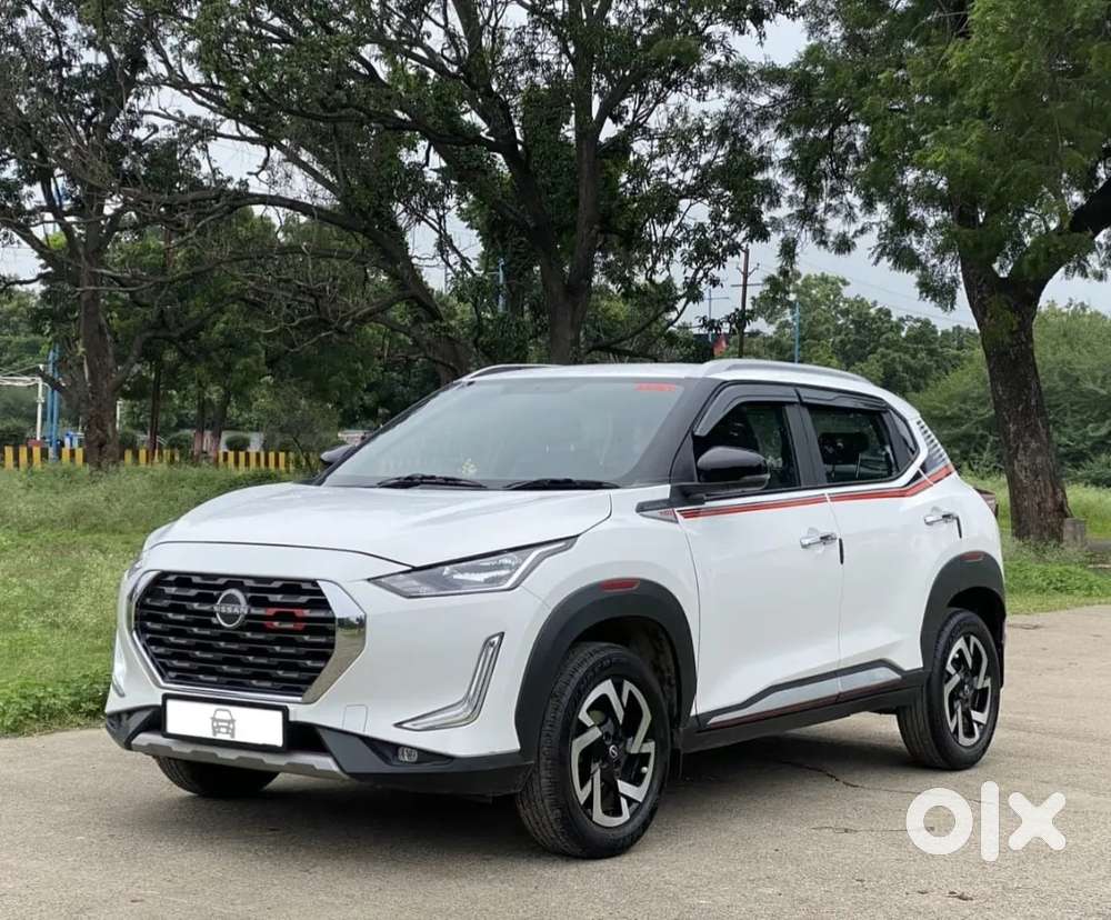 Nissan Magnite 1.0 Xv Red Edition, 2022, Petrol