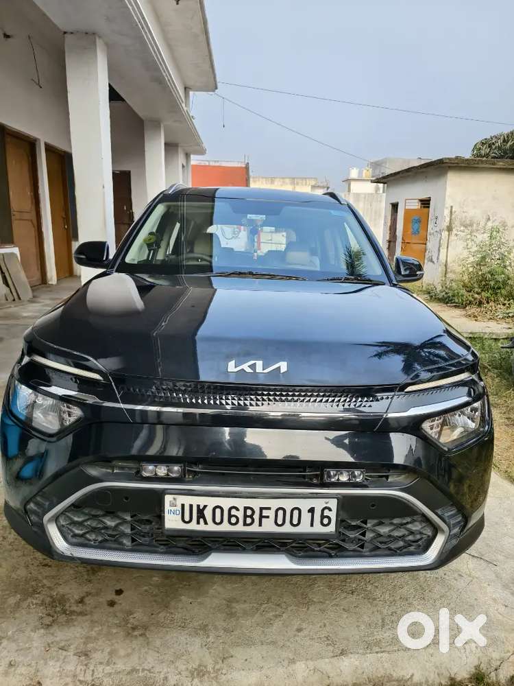 Kia Carens Prestige Plus 2023