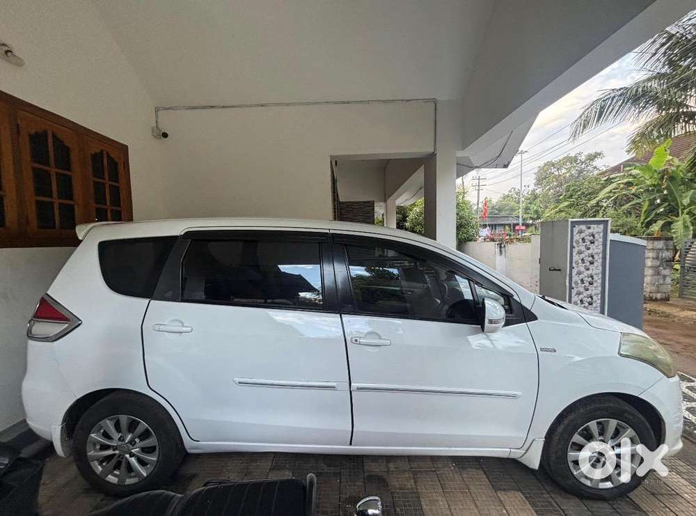 Maruti Suzuki Ertiga 2012