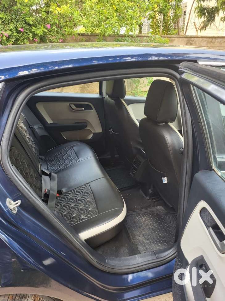 Tata Altroz Xz Plus (s), 2023, Petrol