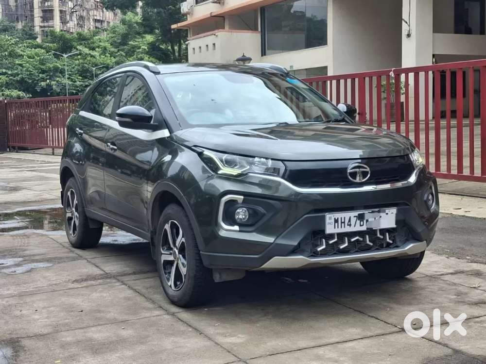 Tata Nexon 1.5 Revotorq Xz Plus Luxs Red Dark Edition Amt, 2023, Pet..
