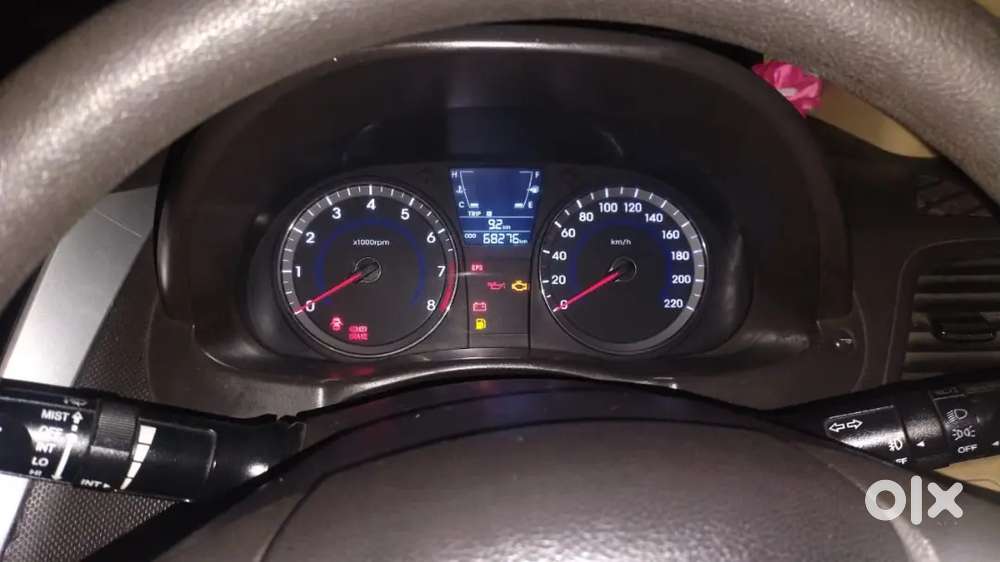 Hyundai Verna 72000 Km Driven
