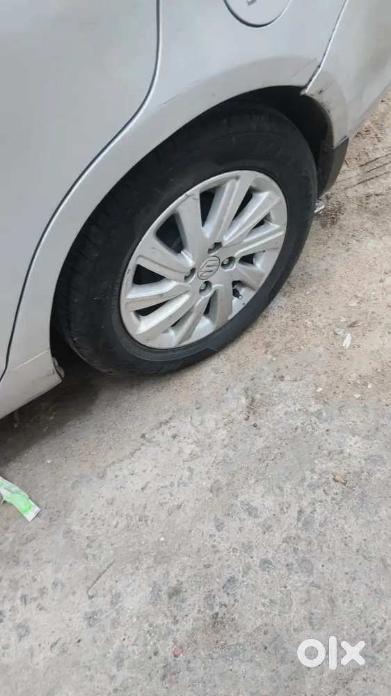 Maruti Suzuki Dzire 2017