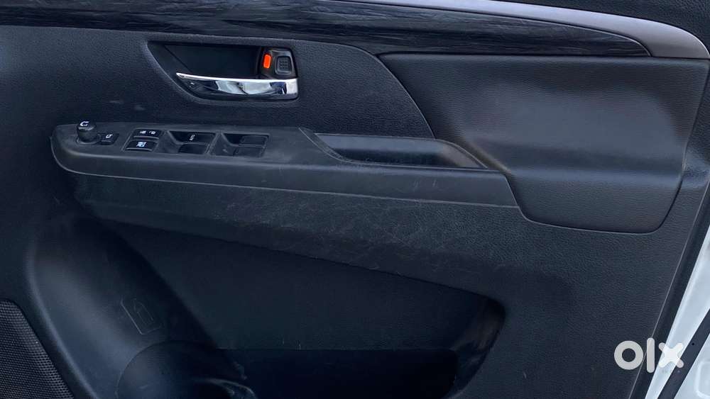 Maruti Suzuki Xl6 Zeta At, 2022, Petrol