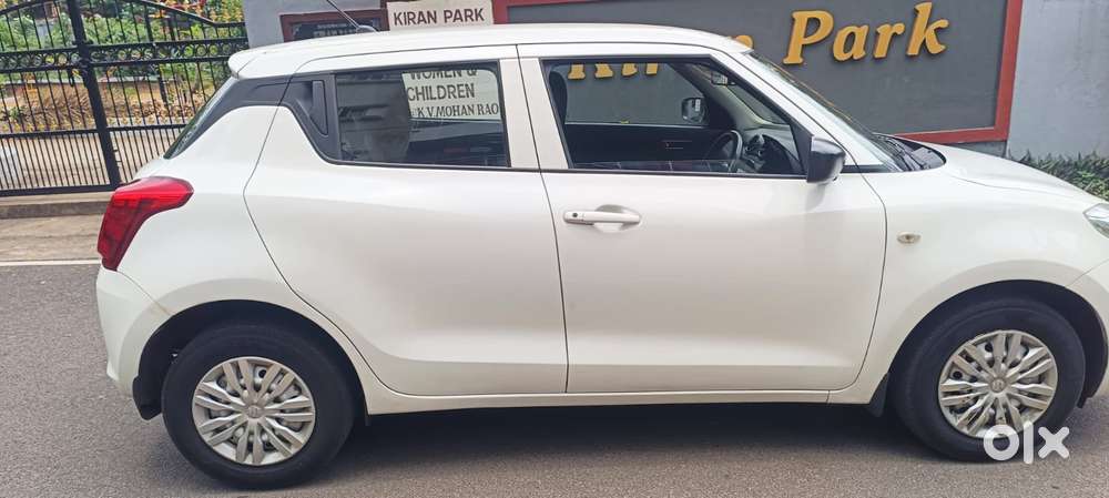 Maruti Suzuki Swift Lxi Option, 2020, Petrol