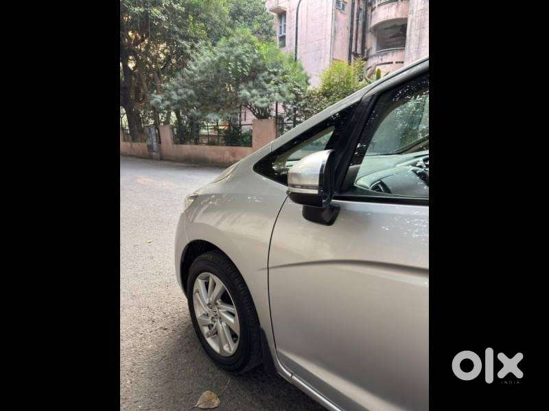 Honda Jazz V Automatic, 2015, Cng & Hybrids