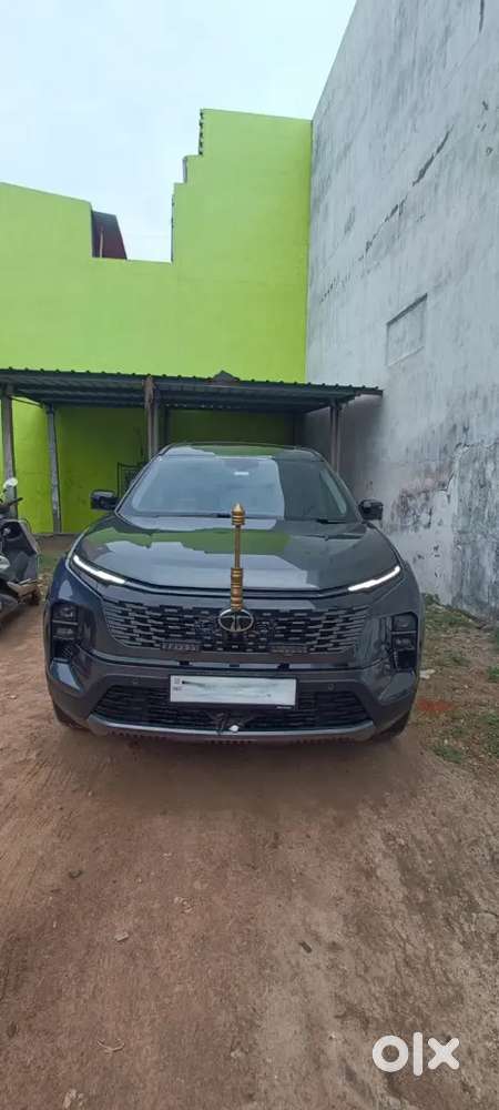 Tata Safari Adventure Plus At