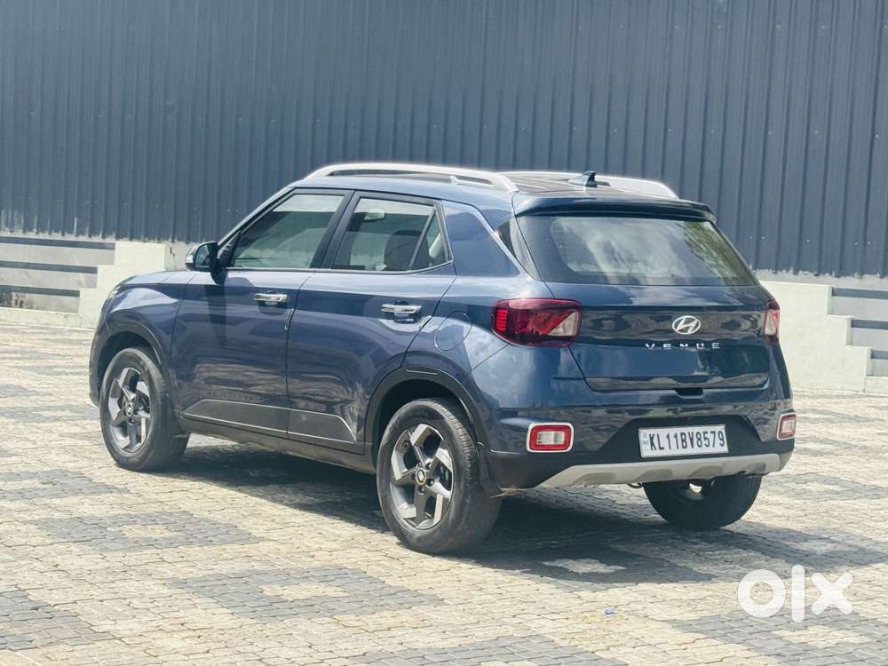 Hyundai Venue 1.0 Sx (o) Turbo Dct, 2022, Petrol