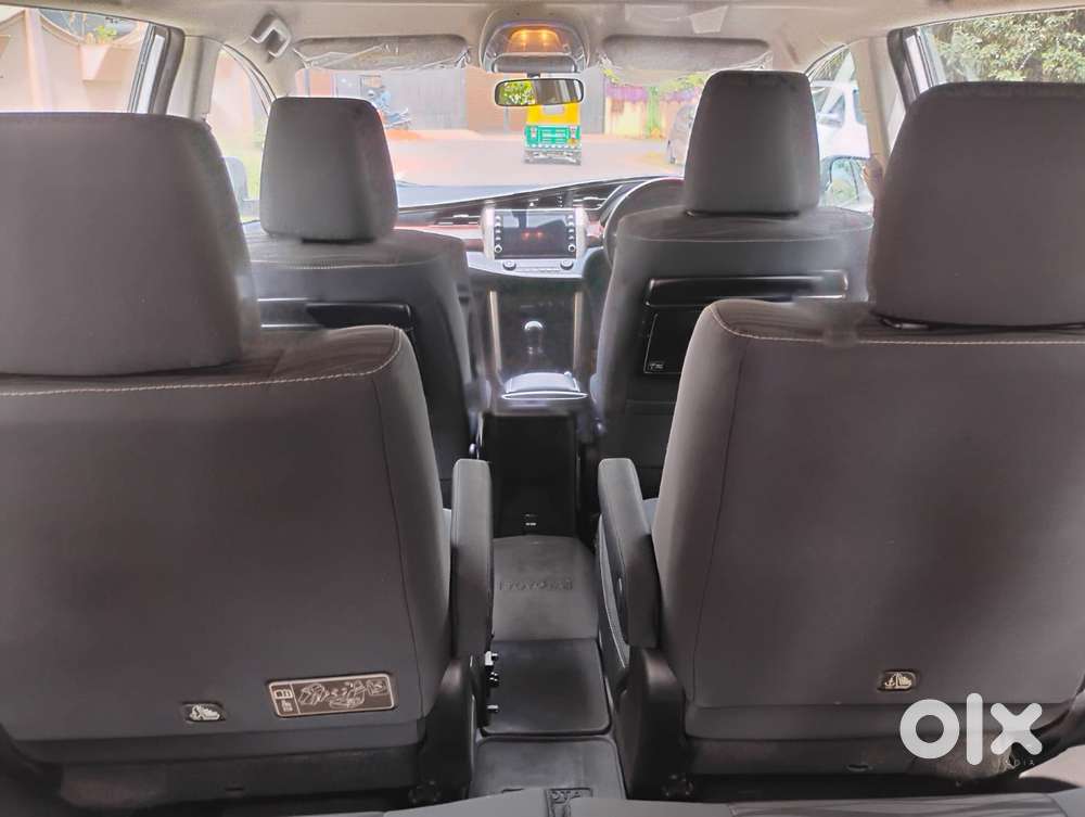 Toyota Innova Crysta 2.4 V 7 Str, 2023, Diesel