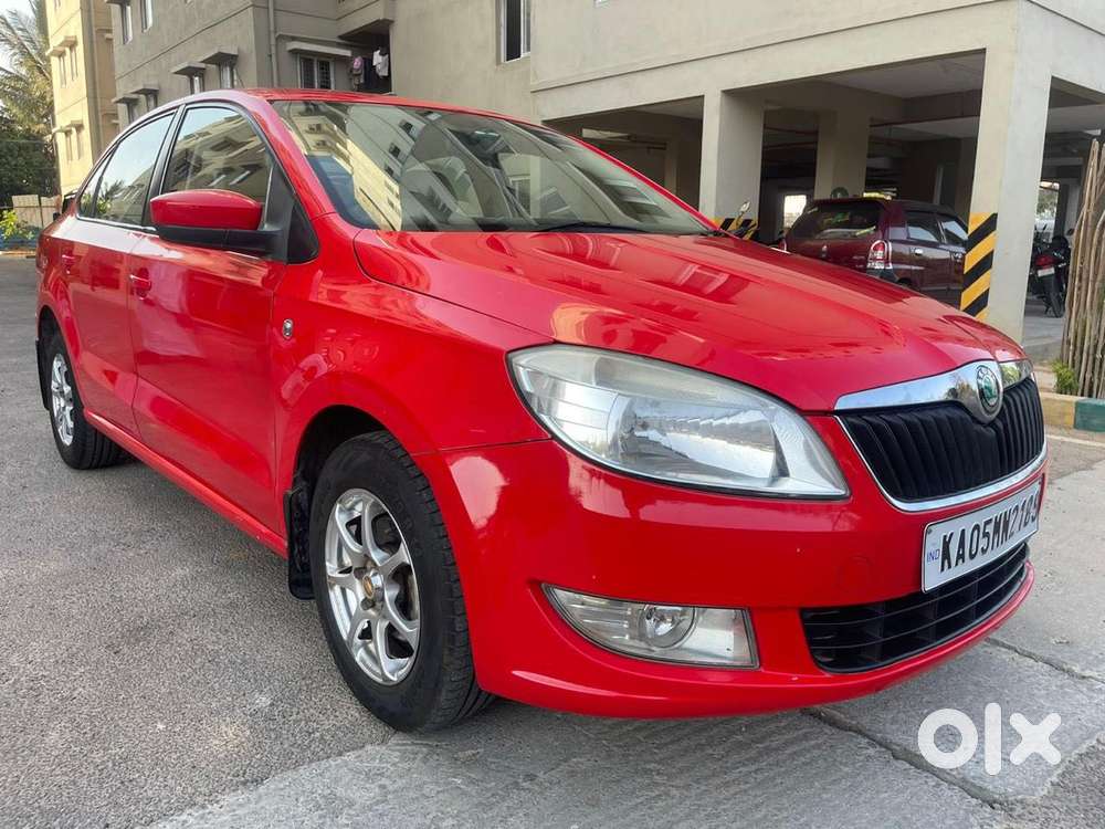 Skoda Rapid 2011-2013 1.6 Mpi At Ambition, 2013, Petrol