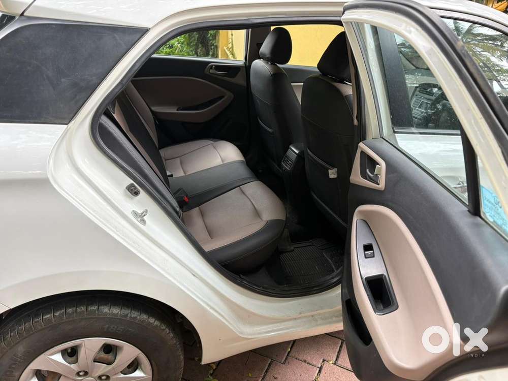 Hyundai I20 Sportz 1.2 Bs-iv, 2015, Petrol