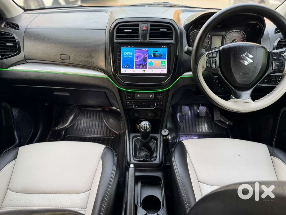 Maruti Suzuki Brezza 1.5 Zxi Smart Hybrid, 2021, Petrol